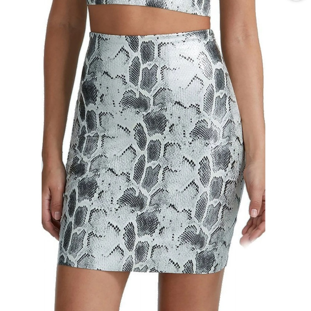 Commando Fog Python Print Mini Skirt With Built I… - image 1